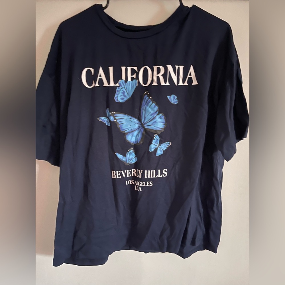 SHEIN Black and Blue Short Sleeve Tee California Graphic